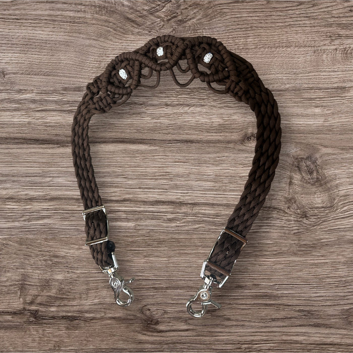 Fancy wither strap in brown with rhinestones