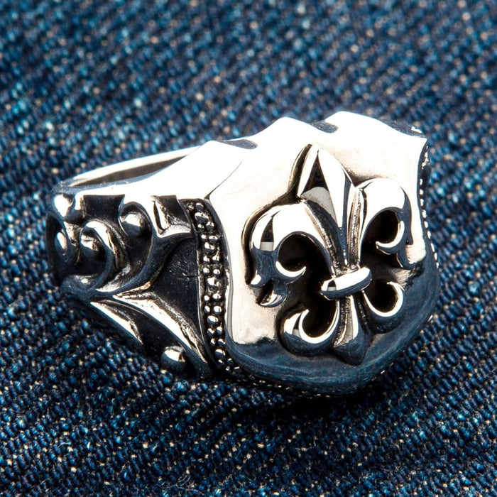 Fleur de Lis Jewelry Side Profile