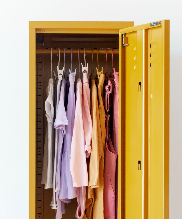 Kids Top Hangers in Summer