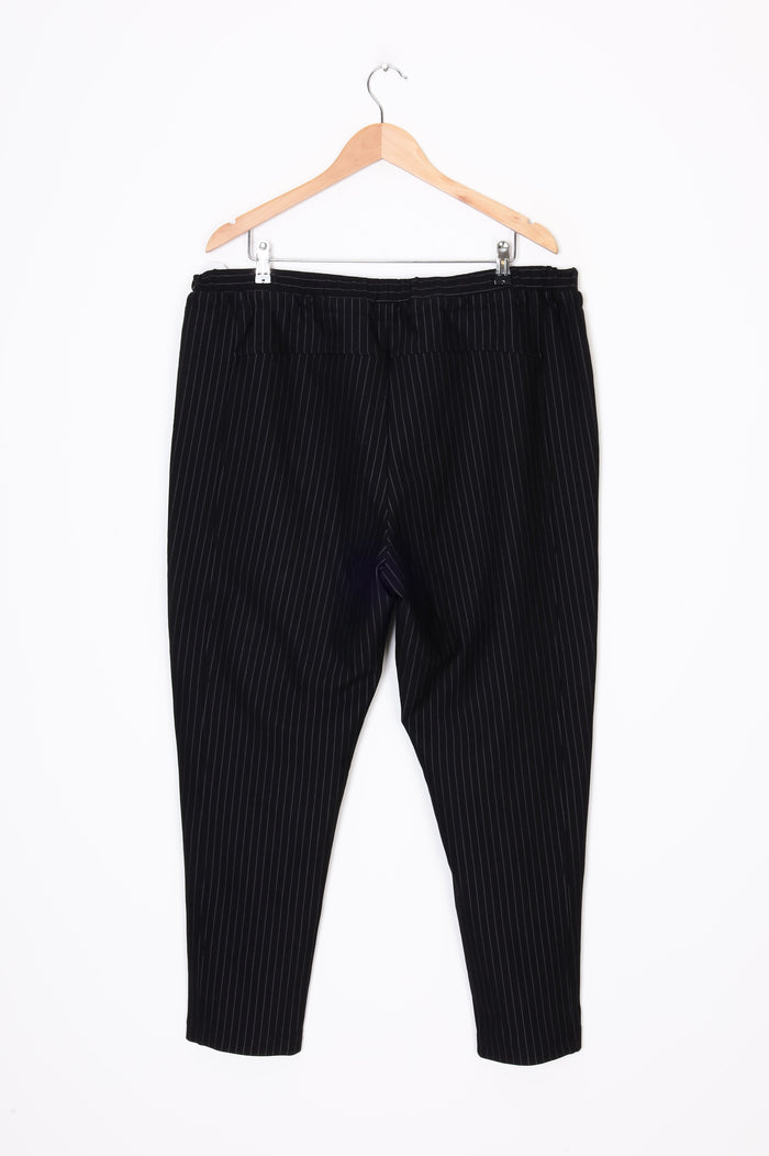 Madly Sweetly Womens Black Pants Size 18