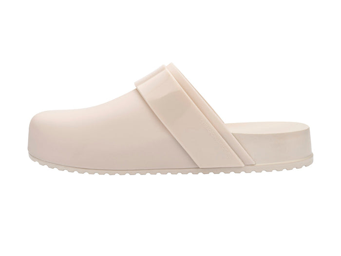 Melissa Stylish Beige Cozy Clog for Women – Comfortable Slip On Casual Footwear5