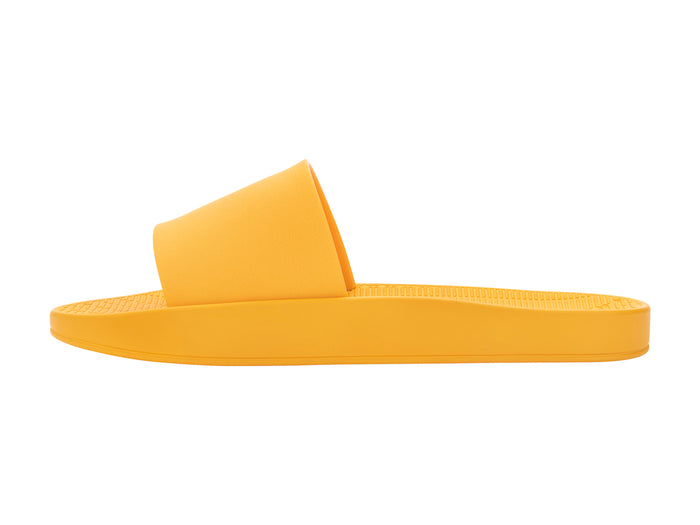 Fashionable slides, yellow slip-on sandals