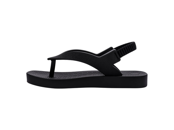 flat sandal