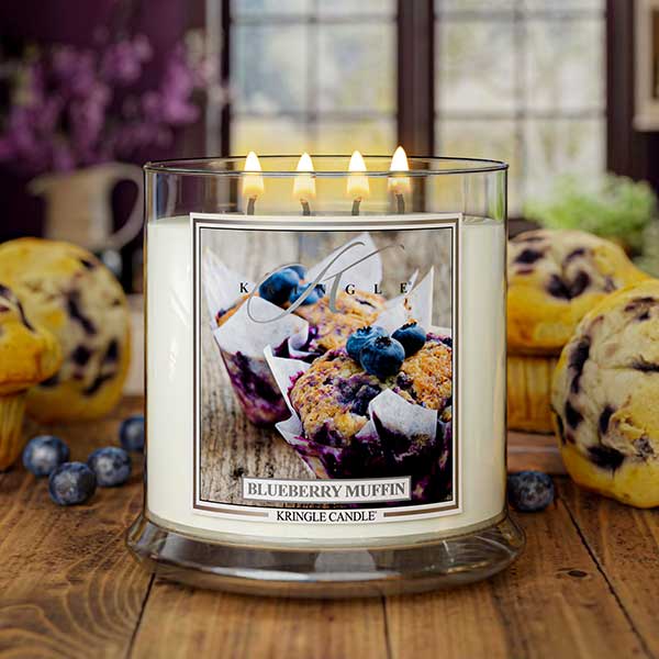 Blueberry Muffin Scented 4-wick lit candle