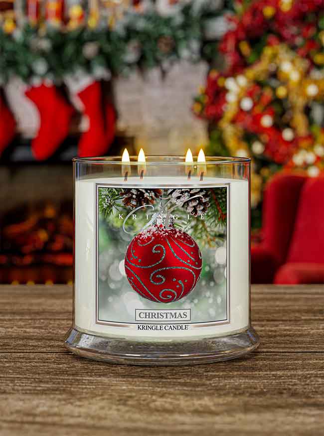 Christmas Scented 4-wick Candle Lifestyle