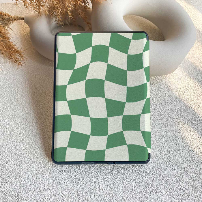 Green Chessboard | Kindle Case