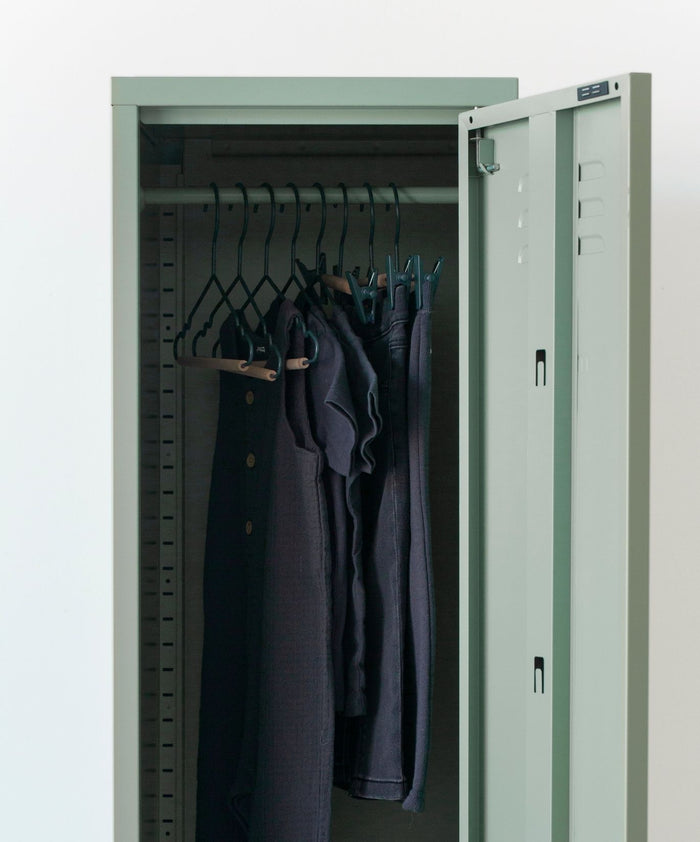 Kids Clip Hangers in Slate