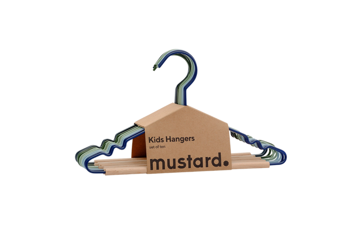 Kids Top Hangers in Winter
