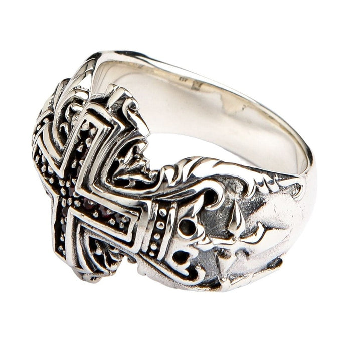 Medieval sterling silver ring side profile displaying baroque scrollwork pattern along band
