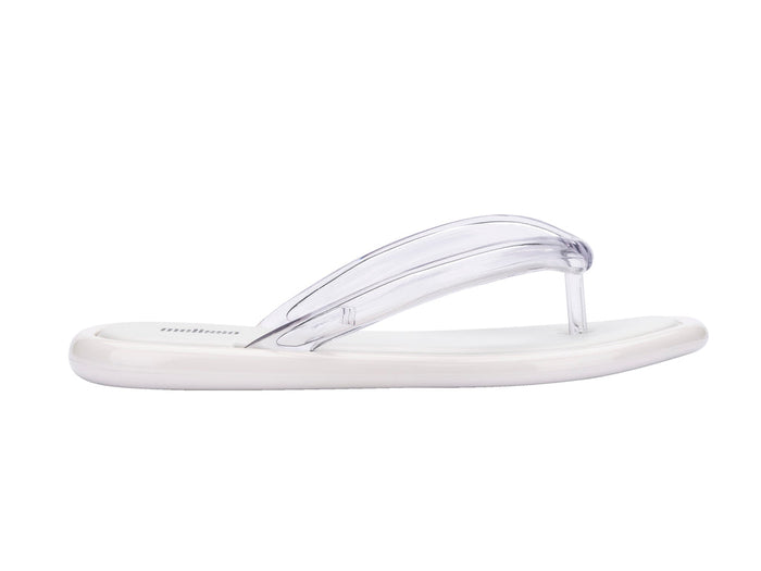 Melissa Airbubble White Thong Flat Flip-Flops for Women – Lightweight Comfortable Flat Sandals with Minimal Modern Design