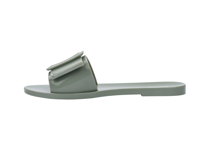 slides for women