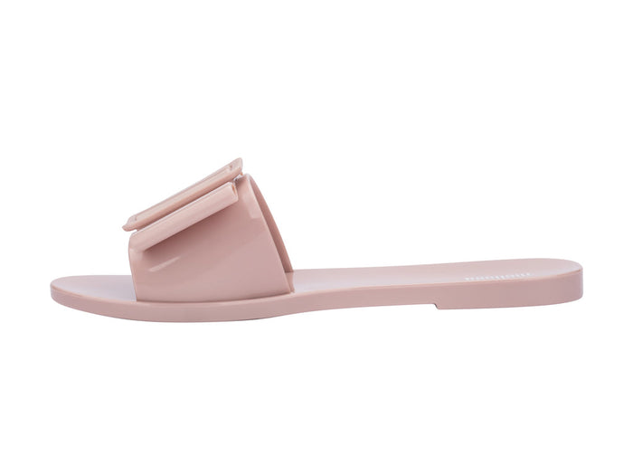 Melissa Babe Flat Pink Flipflop for Women – Stylish Casual Summer Sandals4