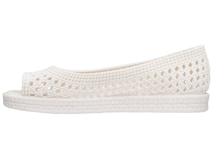 Melissa Camilla Jason Wu Casual Slip-On Peep Toe White Ballerinas for Women – Elegant and comfortable designer ballerinas with a stylish peep-toe design, perfect for casual and dressy looks.