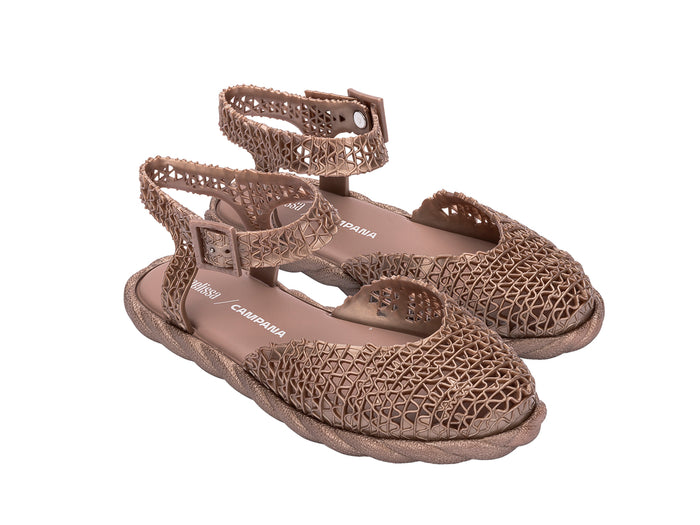 flat sandals for ladies