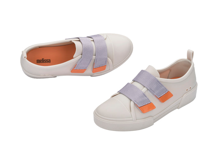 Melissa Cool beige sneaker for women with stylish design and comfortable fit