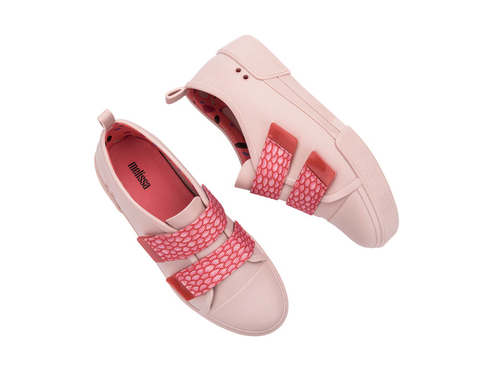 Melissa Cool pink sneaker for women with stylish design and comfortable fit