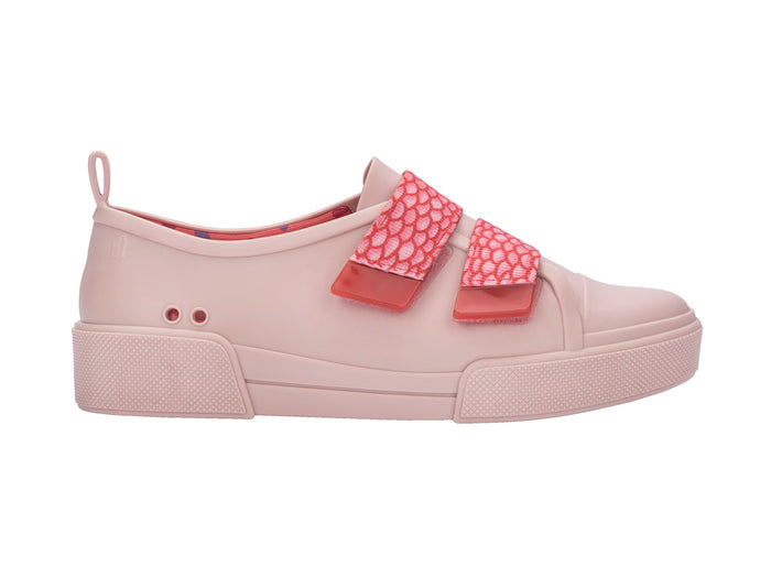 Melissa Cool pink sneaker for women with stylish design and comfortable fit