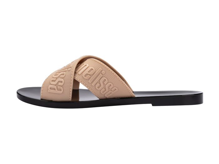 Comfortable flat slides