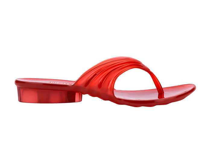 Melissa Quantum Thong Diesel trendy red flip flops for women featuring a stylish design and comfortable everyday wear.