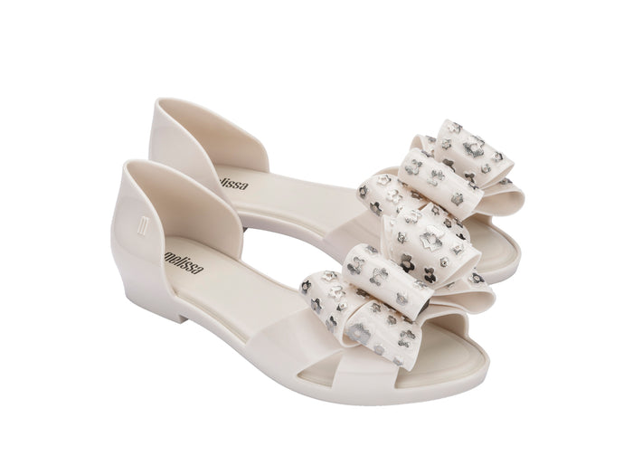 Melissa Seduction VI Flat Beige Slip-On for Women with Oversized Bow – Elegant and Comfortable Rain-Friendly Footwear