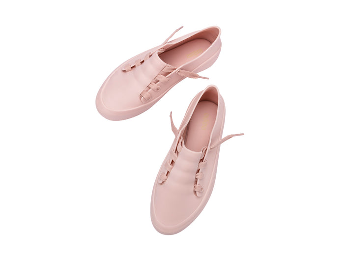 Melissa Ulitsa casual wear pink unisex sneaker, offering a stylish and comfortable design perfect for everyday wear and versatile enough for both men and women.