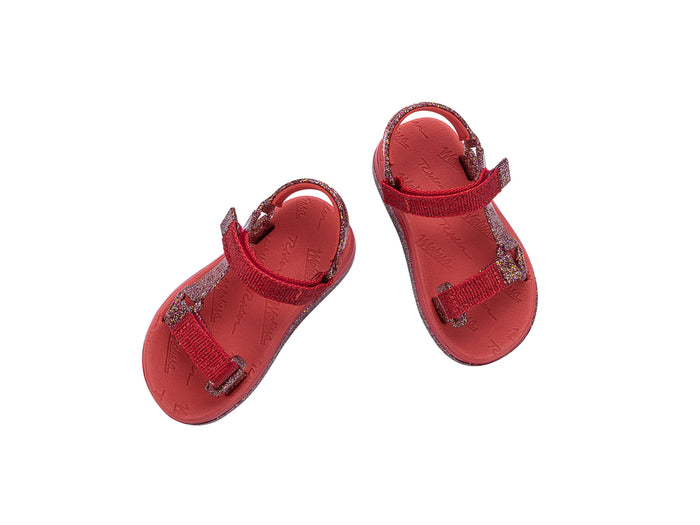 Mini Melissa Papete Rider I baby red sandals with velcro strap – stylish, comfortable, and durable unisex footwear perfect for infants’ daily wear and casual outings.
