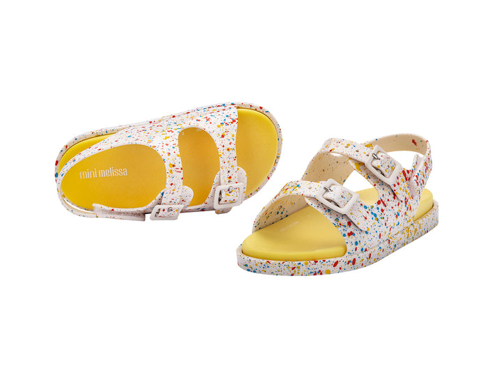 Mini Melissa Stylish Wide White Sandal II for Babies – lightweight, comfy and durable baby sandals perfect for everyday wear. COD available online.