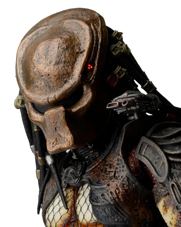 NECA! Predator 2 - City Hunter Predator With LED Light 1/4 Scale Action Figure