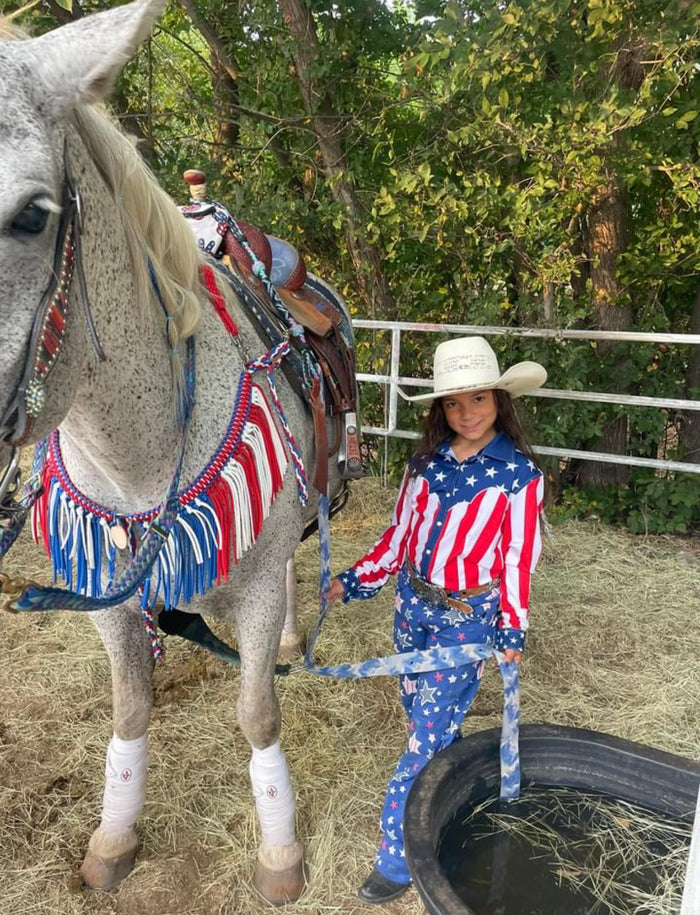 Patriotic fringe breast collar with wither strap. - Tiffanys Braided Tack LLC
