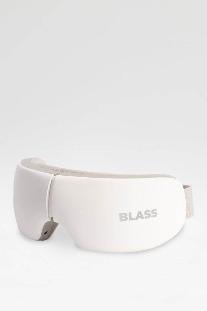 The Smart Eye Massager Starter Kit