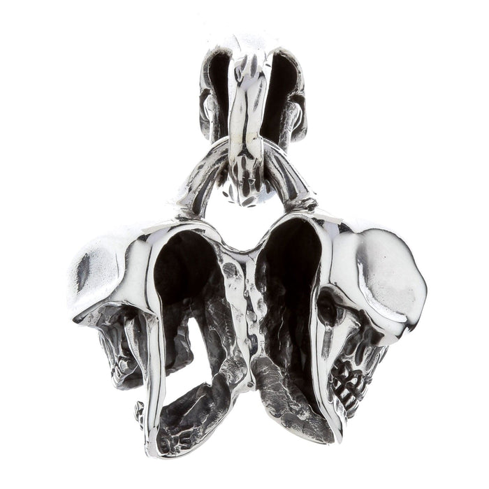 The back of the silver triple skull pendant with its 925 stamp.